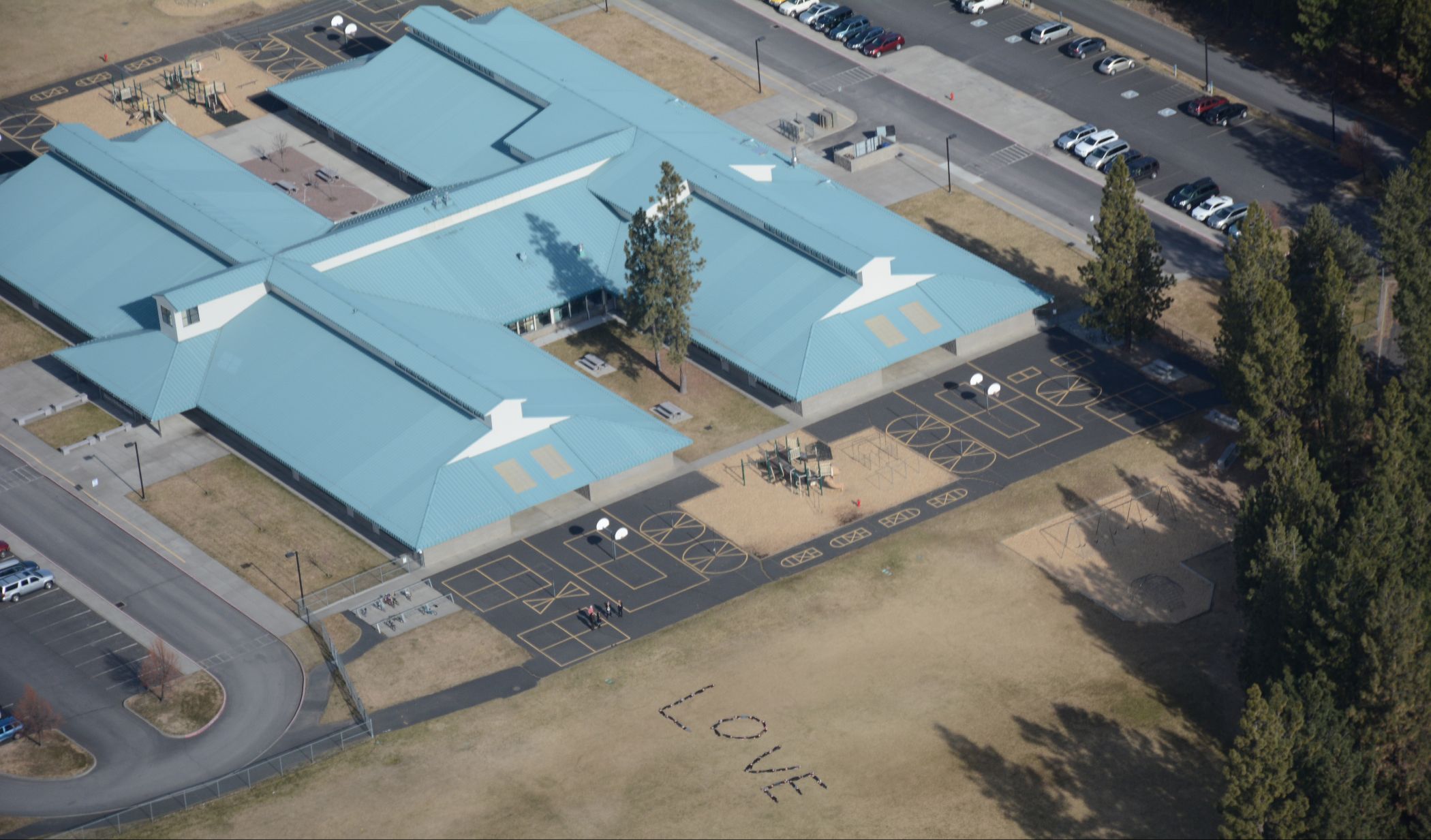 Elk Meadow Elementary School exterior