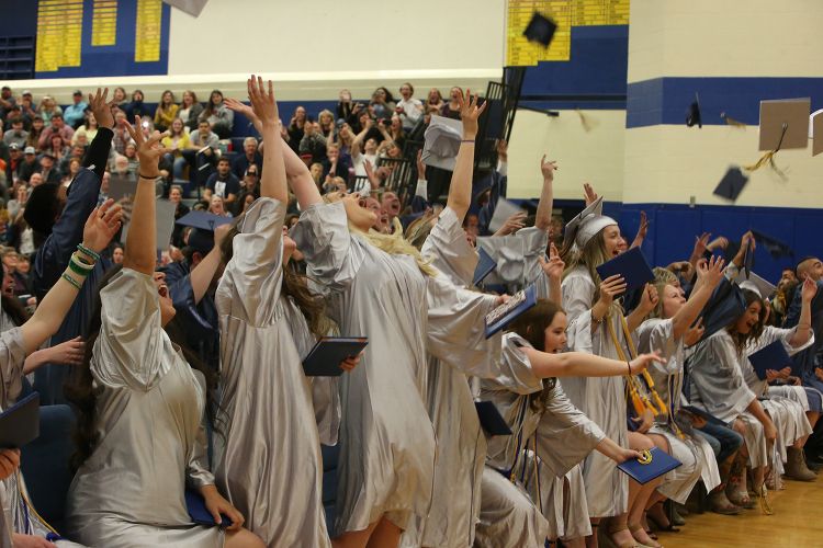 La Pine High Principal Finalists Selected