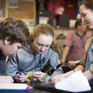 213-MVHS_robotics_2017_copy.jpg