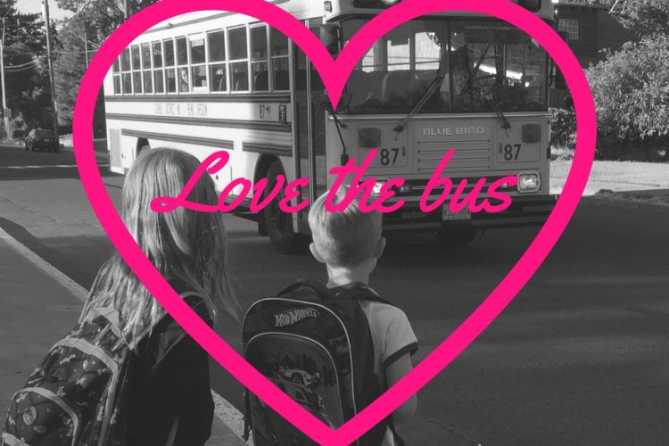 Love_the_bus1.jpg