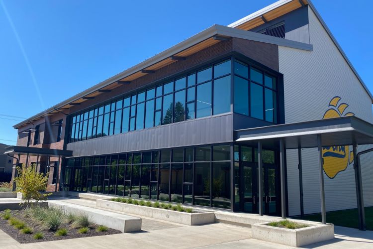 Maxwell_Center.jpg