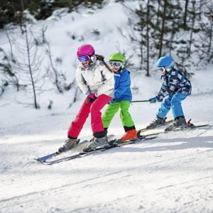 kids-ski-camp-989x660.jpg